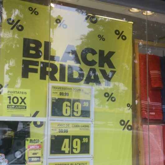 Procon de Caraguatatuba orienta consumidores sobre “pegadinhas” da “Black Friday”