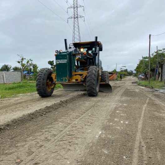Prefeitura de Caraguatatuba realiza melhorias em ruas da região sul da cidade