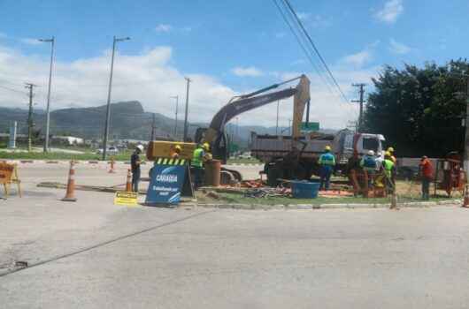 Prefeitura continua com obras do Canal Extravasor e Avenida da Praia segue como rota alternativa Prefeitura continua com obras do Canal Extravasor e Avenida da Praia segue como rota alternativa