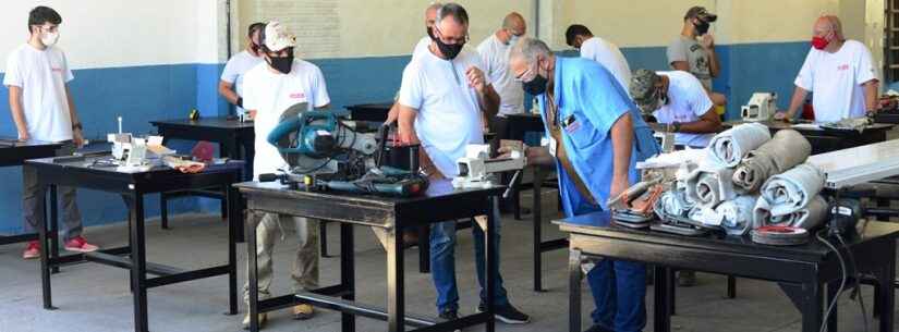 Alunos do curso de Serralheria em Aço e Alumínio iniciam aulas práticas