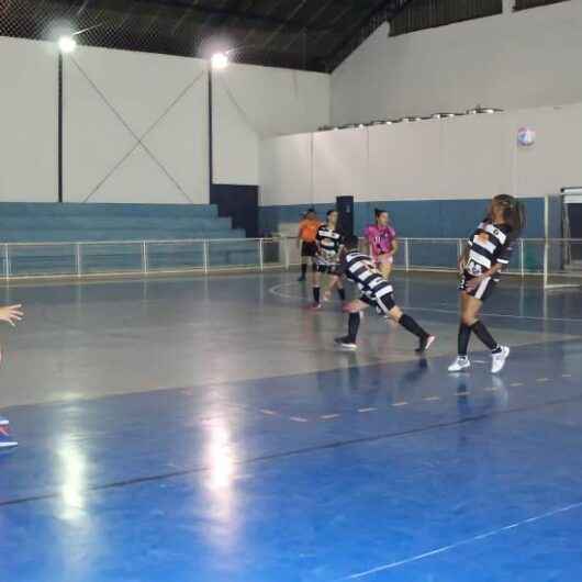 Geração Independente e Tuka Bike disputam final do 1º Caraguá Woman de Futsal