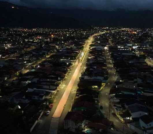 Avenidas importantes de Caraguatatuba ganham novos pontos de iluminação