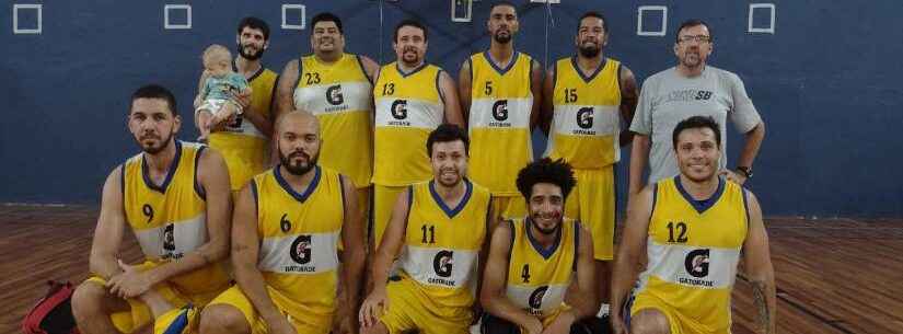 Equipe de basquete de Caraguatatuba arrasa em partida do Metropolitano contra Campos do Jordão