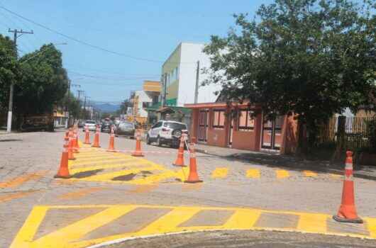 Prefeitura de Caraguatatuba altera mãos de direção em algumas ruas do bairro Sumaré Prefeitura de Caraguatatuba altera mãos de direção em algumas ruas do bairro Sumaré