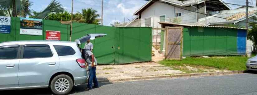 Prefeitura de Caraguatatuba flagra desrespeito a embargo um dia após embargar obra no Tabatinga