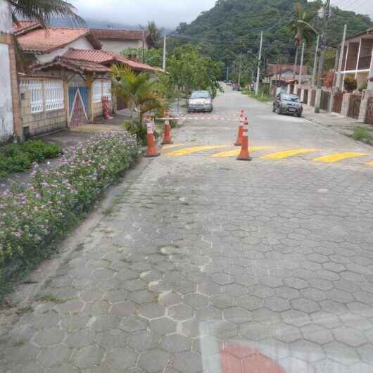 Prefeitura de Caraguatatuba reforça sinalização de diversas vias do município