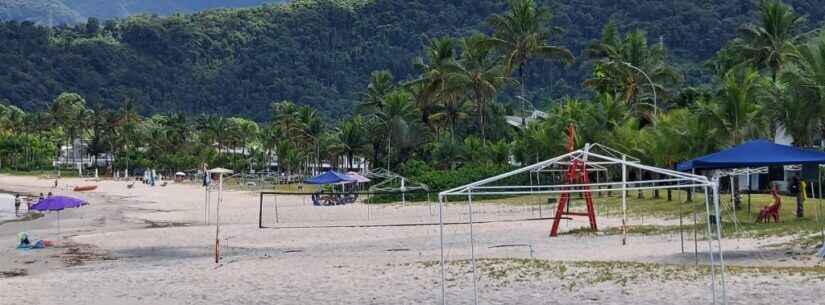 Prefeitura de Caraguatatuba notifica condomínio por instalação irregular de tendas na praia da Tabatinga