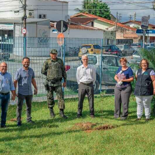 Semana do Dia Mundial da Água tem plantio de mudas nativas no AME de Caraguatatuba