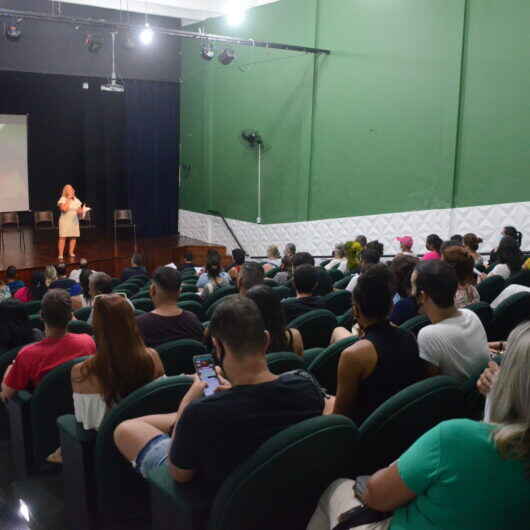 Oficinas Culturais da Fundacc retomam aulas presenciais e seguem com matrículas abertas