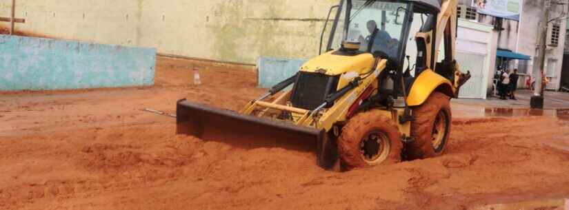 Prefeitura de Caraguatatuba executa trabalho de limpeza após chuvas