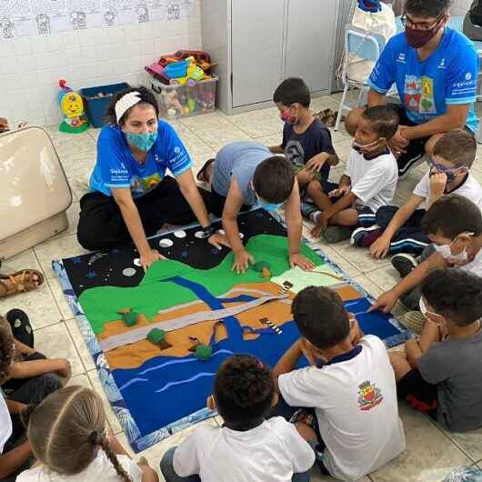 Escolas de Caraguatatuba recebem oficinas sobre conscientização ambiental