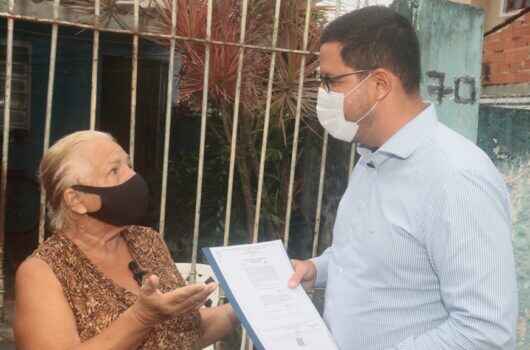 Prefeitura de Caraguatatuba entrega títulos de Regularização Fundiária para núcleos congelados por quase 10 anos Prefeitura de Caraguatatuba entrega títulos de Regularização Fundiária para núcleos congelados por quase 10 anos