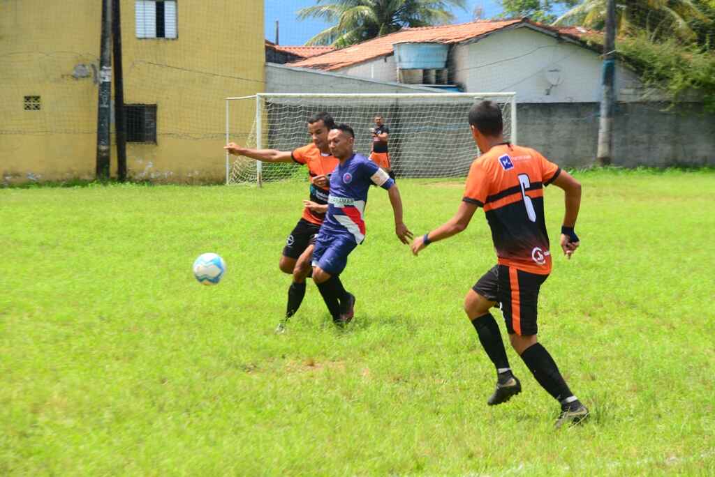 Torneio de Aniversário de Futebol de Campo: Equipes conquistam últimas  vagas das Oitavas de Final – Prefeitura de Caraguatatuba