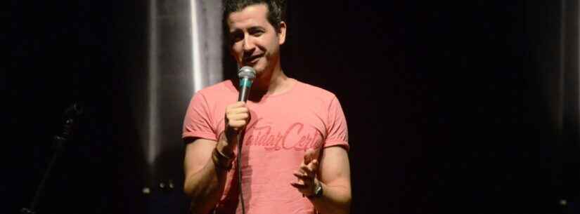 Comediante Afonso Padilha apresenta ‘Show Solo’ nesta sexta-feira no Teatro Mario Covas