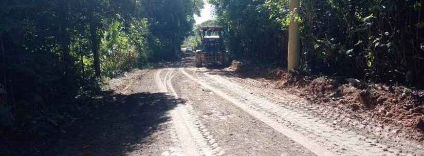 Prefeitura de Caraguatatuba realiza diversos serviços em rua do Pegorelli