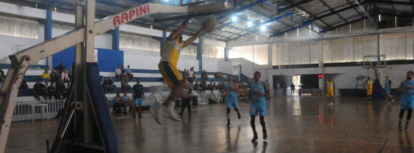 Caraguatatuba vence equipe de São José dos Campos e lidera Copa Metropolitano de Basquete