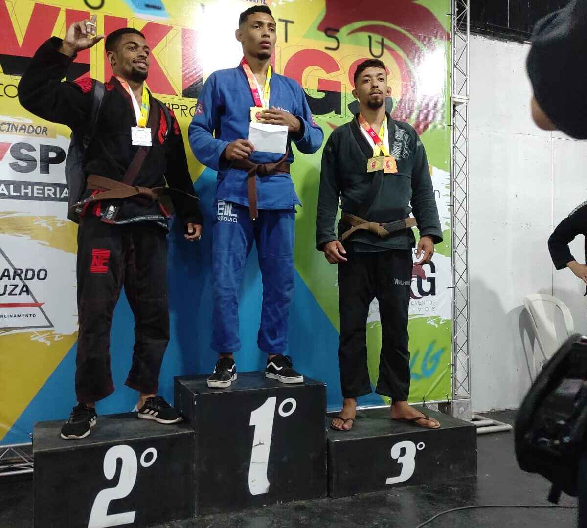 Atleta de Caraguatatuba é campeão mundial de jiu-jitsu - Nova Imprensa