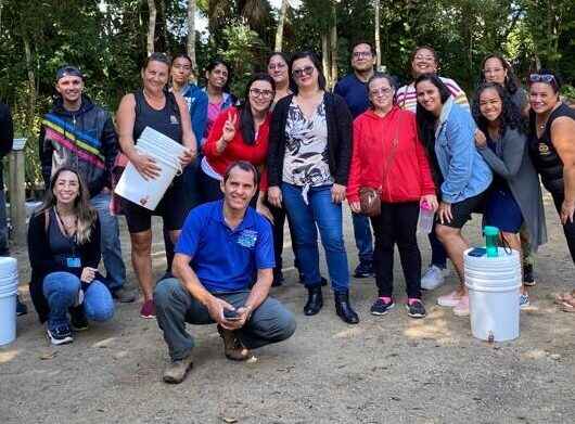 Projeto em Caraguatatuba ensina compostagem para educadores