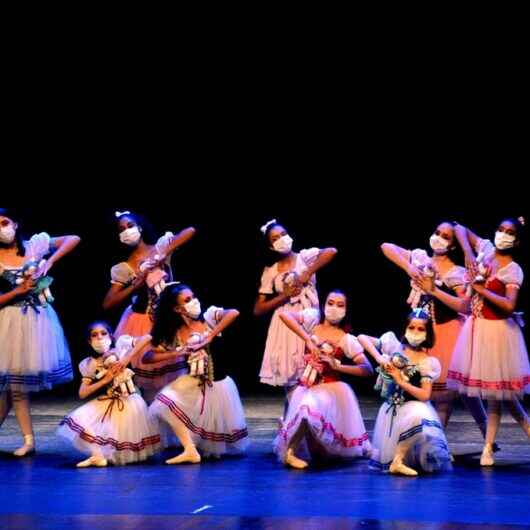 Teatro Mario Covas recebe ‘V Festival Caraguá em Danças’ neste fim de semana