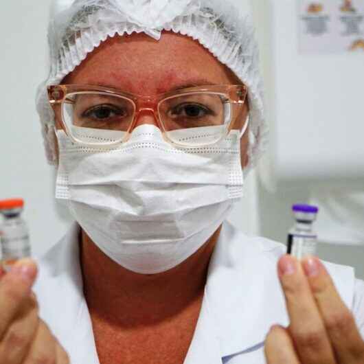 Caraguatatuba alerta para importância da vacinação contra Gripe e Covid-19 durante baixas temperaturas