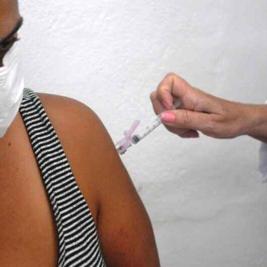 Dia D da Vacinação aplica mais de 2 mil doses contra Gripe e Sarampo e imunização segue nas UBSs