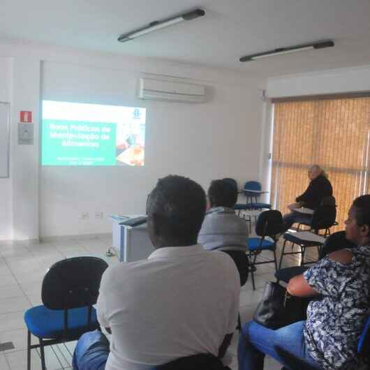 Participantes aprovam curso de manipulação de alimentos oferecido pela Prefeitura de Caraguatatuba