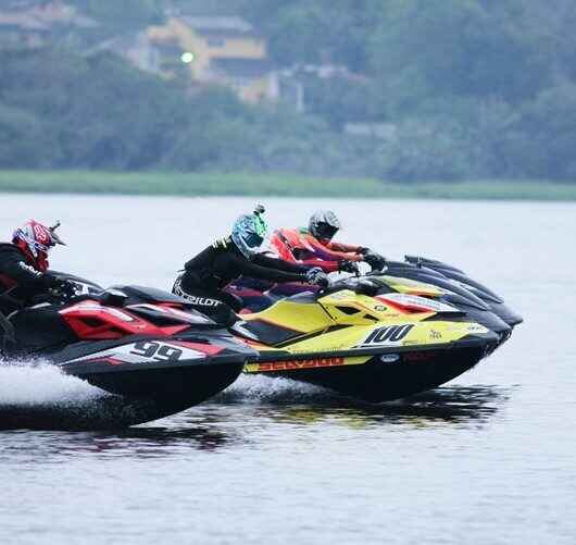 33º Campeonato Brasileiro de Jet Ski agita final de semana em Caraguatatuba