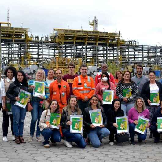 Cartilha ‘Energia com Escolas’ é lançada para professores de Caraguatatuba em evento na UTGCA