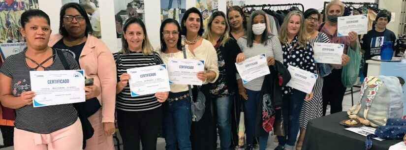 Fundo Social de Caraguatatuba certifica 19 alunas em cursos de Costura e Lingerie