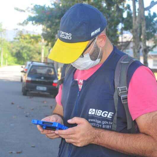 IBGE pesquisa características do espaço público em Caraguatatuba