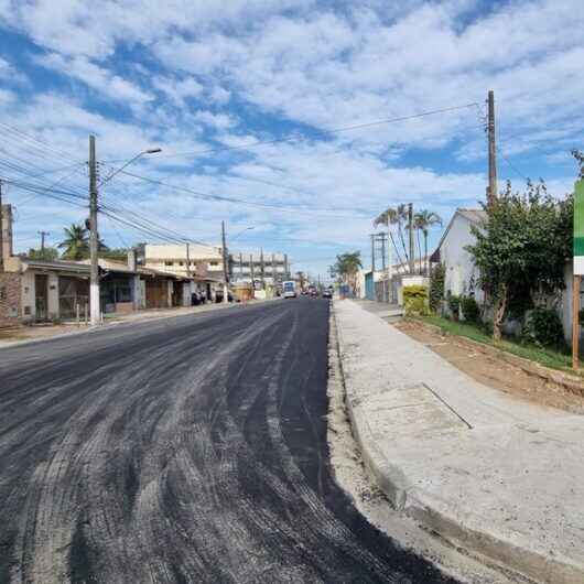 Prefeitura de Caraguatatuba finaliza pavimentação asfáltica na Avenida Aristides Anízio dos Santos