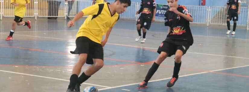 Festival de Futsal Sub15 reúne cerca de 40 jovens em Caraguatatuba