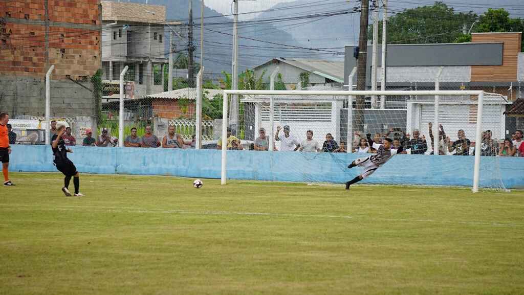 Finais do Master 50 anos e 3ª Divisão do Amador são neste domingo em Caraguatatuba