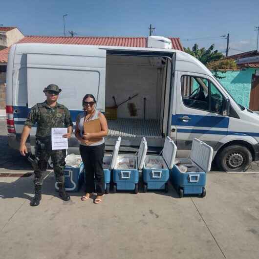 Banco de Alimentos de Caraguatatuba distribui a entidades quase 200 kg de peixes apreendidos pela Polícia Ambiental