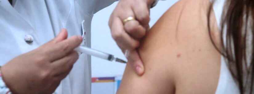 Caraguatatuba imuniza 84% dos grupos prioritários contra gripe e vacina continua liberada ao público geral