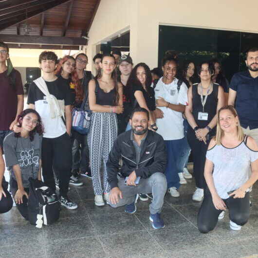 Secretaria de Meio Ambiente promove visita técnica para alunos da escola Alcides de Castro Galvão