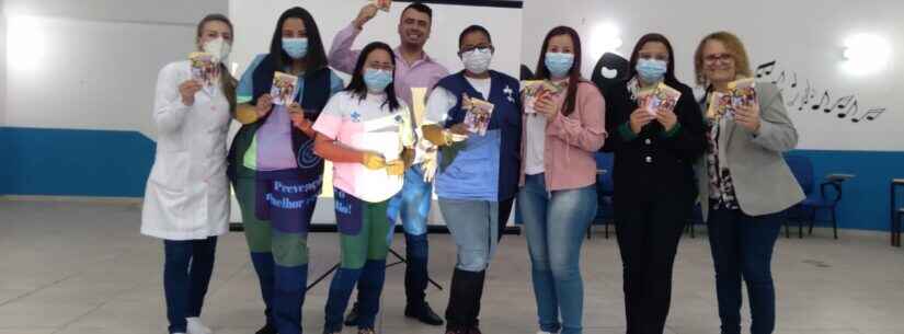 Alunos de Caraguatatuba participam de palestra sobre saúde na adolescência