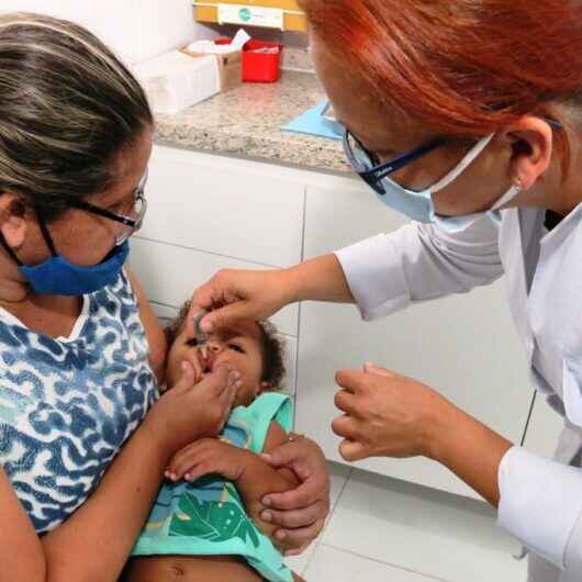 Sábado é dia de imunização contra Paralisia Infantil e Multivacinação para pessoas de até 15 anos em Caraguatatuba
