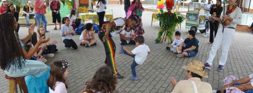 Folclore em Festa é atração na Praça do Caiçara em Caraguatatuba