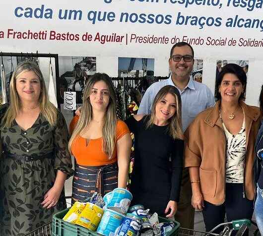 Fundo Social de Caraguatatuba recebe doação de leites da OAB Caraguatatuba