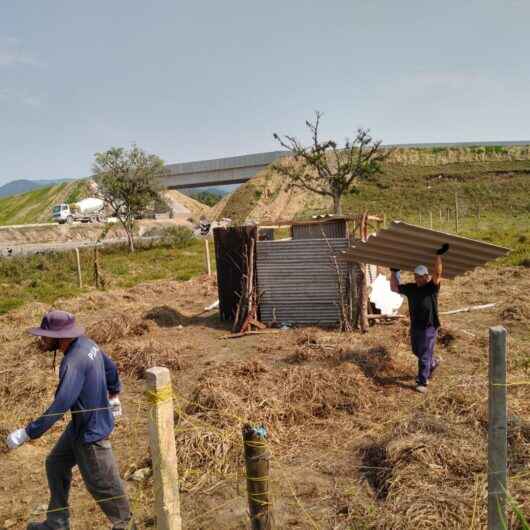 Prefeitura de Caraguatatuba, com apoio da Atividade Delegada,  impede tentativa de invasão perto das obras do Contorno