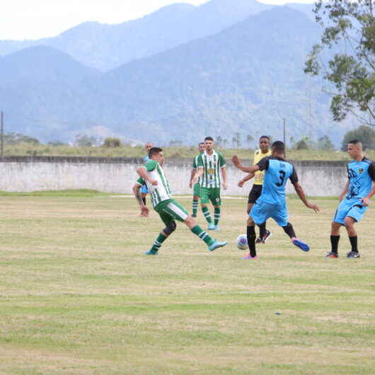 Campeonatos de Futebol Amador preenchem final de semana em Caraguatatuba