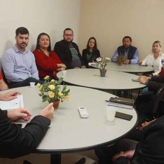 Reunião do Procon na Cejusc Ação nas escolas (13)