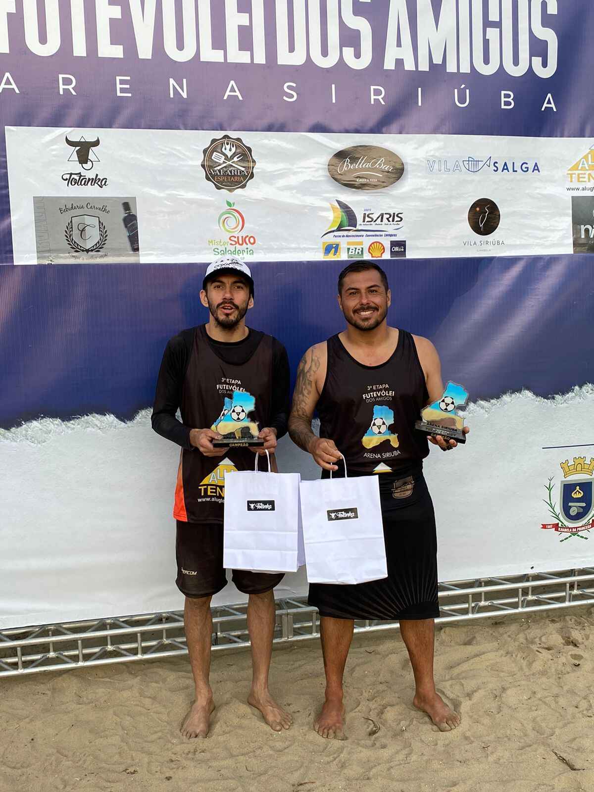 Dupla de Caraguatatuba vence Circuito Praia Siriúba de Futevôlei