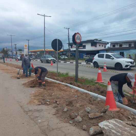 Revitalização da ciclovia avança com obras drenagem e instalação de guias