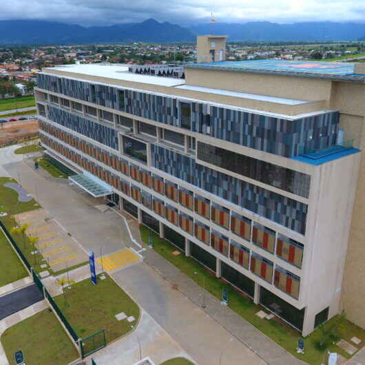 Hospital Regional de Caraguatatuba abre processo seletivo para sete cargos, incluindo para PcD