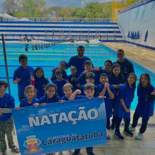 Caraguatatuba conquista 15 medalhas durante Festival Mirim de Natação