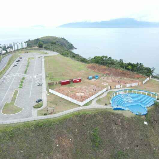 Prefeitura de Caraguatatuba retoma obras da 2ª fase do Complexo Turístico do Camaroeiro