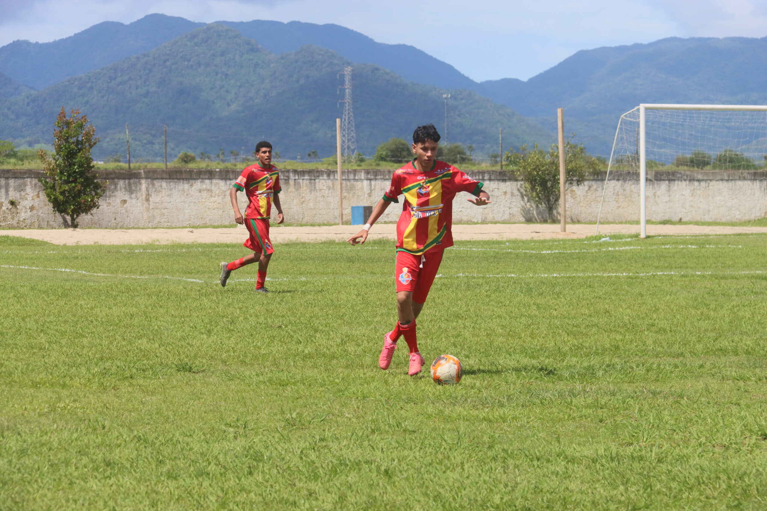 Fases eliminatórias da 16ª Copa Criança de Caraguatatuba começam neste final de semana