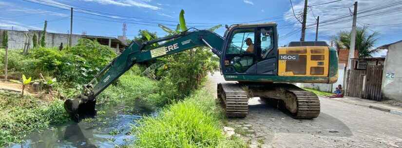 Caraguatatuba promove desassoreamento de valas na Região Sul